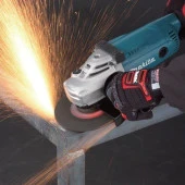 Makita GA7020 Büyük Taşlama 180mm 2200W - 2