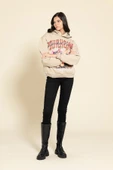 Oversize Kapişonlu Baskılı Taş Sweatshirt - 1