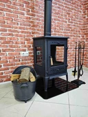 Volkan V-04 Üç Camlı Döküm Şömine Soba thumbnail 2