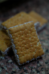 Bisküvi Arası Lokum ( Kıstırma ) 500 Gr - 1
