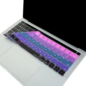 MacBook Pro Klavye Koruyucu US Düzen Türkçe Q Renkli Silikon Touch Bar 13-15 İnç thumbnail 2