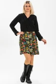 Hande Pazen Kısa Sonbahar ve Kışlık Etek Bahar Desen Siyah Syh thumbnail 1
