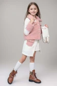 Kız Çocuk İnci Düğme ve Peluş Detaylı Gömlek Pembe Triko Etekli Takım thumbnail 4