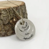 İlk Adım Bebek Ayaklı İsim Tarihli Kişiye Özel Gümüş Kolye thumbnail 1