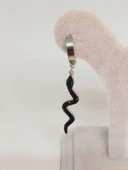 Yılan Temalı Gümüş Renkli Çelik Küpe (54518) thumbnail 4