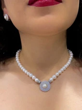 Altın Modeli Düz Şık İnci Kolye Küpe 925 Gümüş Set - 2