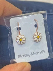 Yeni Altın Modeli Papatya Bebek Çocuk Küpesi Gümüş Küpe thumbnail 4