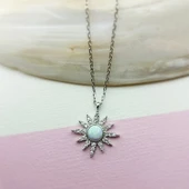 925 Ayar Gümüş Beyaz Opal Taşlı Yıldız Kolye thumbnail 3