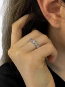 Sertifikalı Swarovski Beş Taş 925 Gümüş Yüzük thumbnail 1