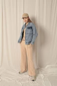 Denim Kumaş Sırtı Nakışlı Kadın Mavi Ceket - 3
