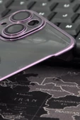 iPhone 14 Uyumlu Mor Renkli İnce Kenarlı Şeffaf Sert Kapak Kılıf thumbnail 3