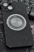 iPhone 14 Uyumlu Siyah Benekli Desenli İnce Sert Kapak Kılıf Kamera Lens Korumalı thumbnail 1