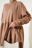 Loyşa Kol Fırfırlı Hırka Camel - 4