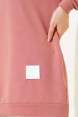 Yazı Baskı Armalı Tunik Pudra thumbnail 4