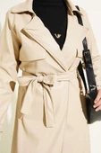 Pelerin Detaylı Kuşaklı Deri Trençkot Bej thumbnail 4