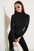 Büzgülü Uzun Kol Simli Bluz Siyah thumbnail 1