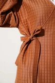 Yandan Bağlamalı Kapitone Kimono Taba - 4