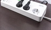 SCHNEIDER ELECTRIC PM6U-GR APC 6'LI AKIM KORUMALI PRİZ - 2 USB HIZLI ŞARJ - 3