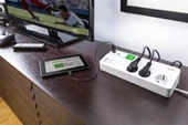 SCHNEIDER ELECTRIC PM6U-GR APC 6'LI AKIM KORUMALI PRİZ - 2 USB HIZLI ŞARJ - 5
