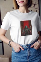 The Predator Renkli 2 Baskılı Tişört Kadın Hediye Doğum Günü Hediyesi T-shirt thumbnail 1
