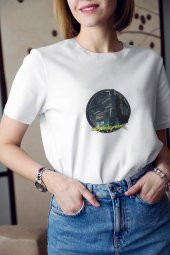 CD Projekt Red Cyberpunk 2077 Yazı Baskılı Tişört Kadın Hediye Doğum Günü thumbnail 1