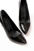 Siyah Rugan Günlük 9 cm Topuklu Bayan Stiletto Ayakkabı thumbnail 5