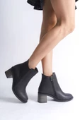 LARISSA Fermuarlı Ortopedik Taban Suya ve Soğuğa Dayanıklı Topuklu Cilt Kadın Bot ST Siyah thumbnail 4