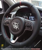 Kia Sportage 2017 Araca Özel Direksiyon Kılıfı (NOKTA NUBUK YÜZÜKLÜ) thumbnail 1