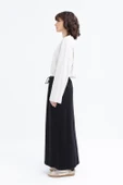 Siyah-Pamuklu İki Cepli Likralı Etek thumbnail 2