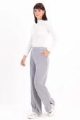 Gri-Nervürlü Bol Paça Örme Pantolon thumbnail 1