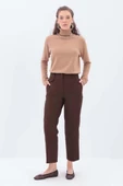 Kahve-Süs Cep Kapaklı Pensli Havuç Pantolon thumbnail 1