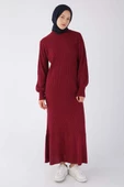 Bordo-Dik Yaka Fitilli Triko Elbise - 1