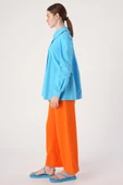 Turkuaz-Yakası Fular Detaylı Kolu Büzgülü Tunik thumbnail 4