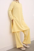 Sarı-Pantolonlu Takım thumbnail 1