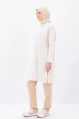 Ekru-ZİNCİR NAKIŞLI YANDAN YIRTMAÇLI TUNİK thumbnail 3