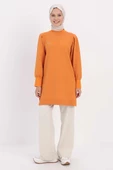 Turuncu-TAŞ YAZILI KOLU PİLELİ YANI YIRTMAÇLI TUNİK thumbnail 2