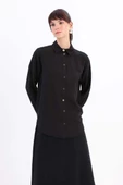 Siyah-KÖŞE MANŞET DETAYLI ŞIK DÜĞMELİ GÖMLEK thumbnail 1