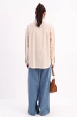 Bej-KÖŞE MANŞET DETAYLI ŞIK DÜĞMELİ GÖMLEK thumbnail 4
