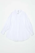 Beyaz-Oversize Sivri Yaka Büzgülü Balon Kol Gömlek thumbnail 8