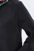 Siyah-Dik Yakalı Kolu Pileli Gömlek Tunik thumbnail 6