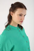 Yeşil-Cepli Hakim Yaka Gömlek thumbnail 6