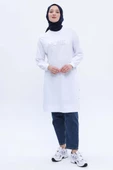 Beyaz-Pamuklu Nakışlı Likralı Tunik thumbnail 1