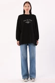 Siyah-Oversize Nakışlı Sweat thumbnail 2