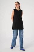 Siyah-%100 Pamuk Kolsuz T-Shirt thumbnail 3