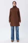 Kahve-Yaka Ve Kolları Toka Detaylı Tunik thumbnail 2
