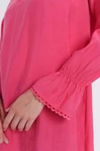 Pembe-Fisto Detaylı Sık Düğmeli Tunik - 5