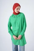 Çimen Yeşili-Yakası Piliseli Viskon Gömlek Tunik thumbnail 1