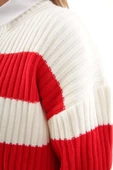Kırmızı-Ekru-Yırtık Detaylı Triko Kazak - 6