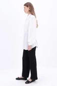 Beyaz-Belden Bağlama Detaylı Gömlek Tunik thumbnail 3