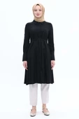 Siyah-Geniş Manşetli Kemerli Tunik thumbnail 2